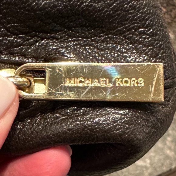 MICHAEL Michael Kors Vanessa Dark Brown Pebbled Leather Medium Shoulder Tote Bag - Picture 16 of 16